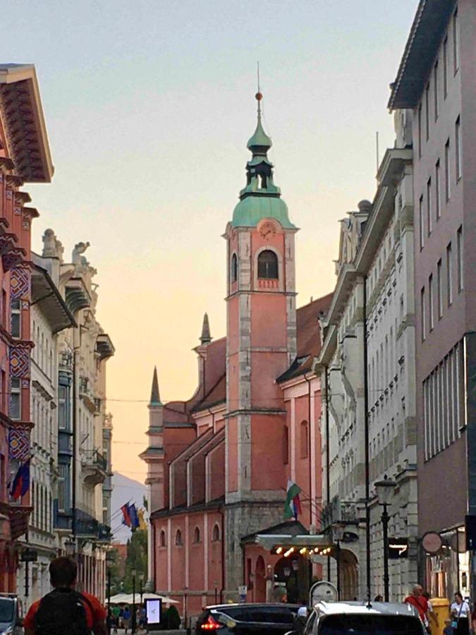 Apartment Haru Ljubljana Bagian luar foto